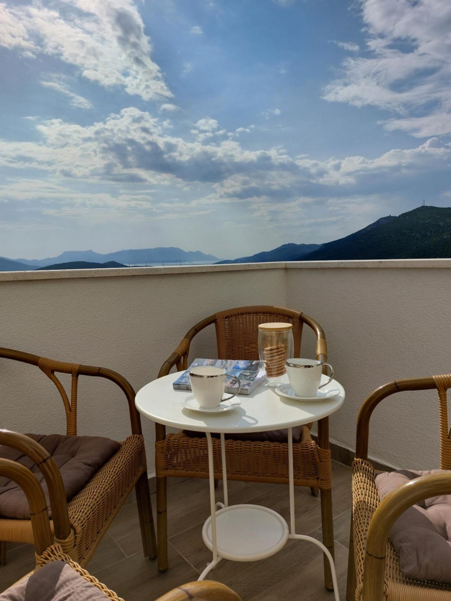 Apartmani Sunset نيوم المظهر الخارجي الصورة